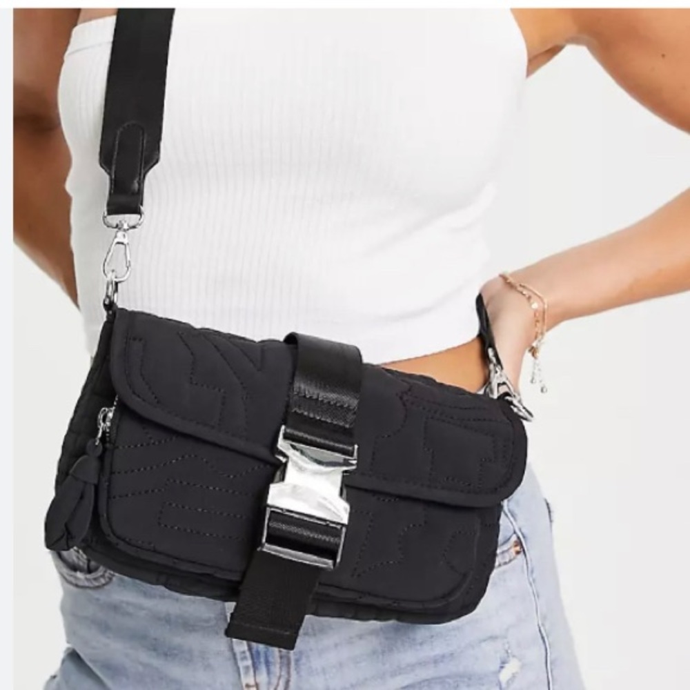 Topshop Nina abstract stich crossbody bag in black - Picture 10 of 10
